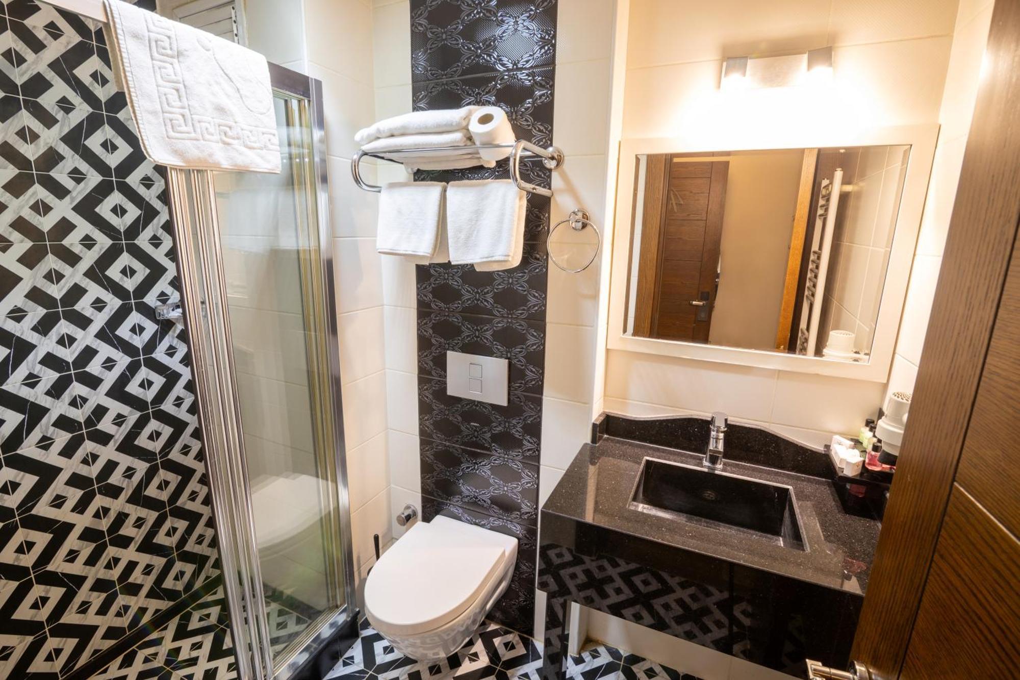 Sisli Luxury K Suites Hotel Istanbul Bagian luar foto